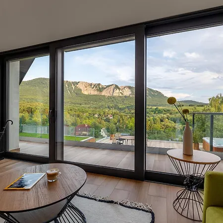 Woodland Luxury Apartamento Belapatfalva