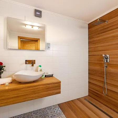 Woodland Luxury Apartamento *